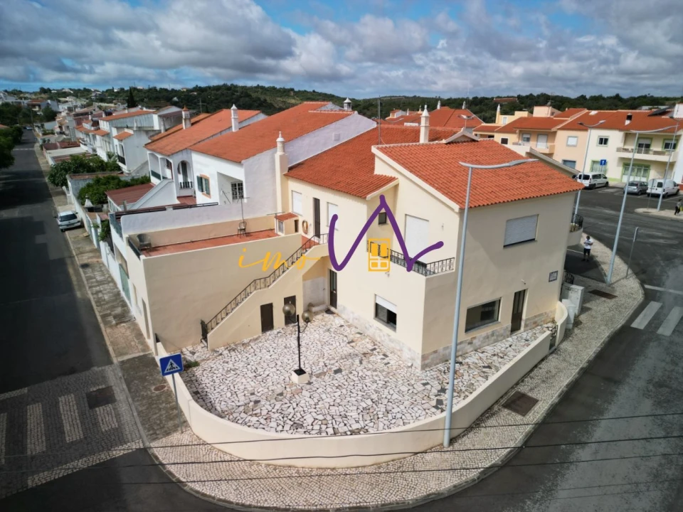 Moradia T3 para Venda em Silves Foto 2