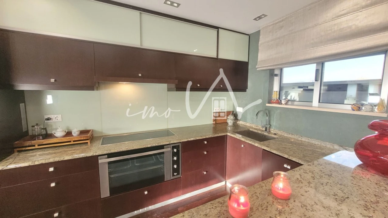 Apartamento T2 para Venda em Buarcos Foto 16