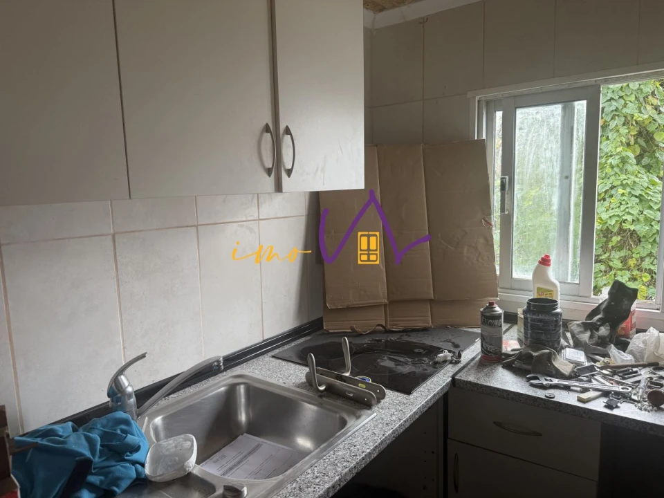 Moradia T1 para Venda em Tavarede Foto 7