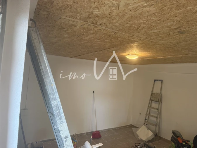 Moradia T1 para Venda em Tavarede Foto 4