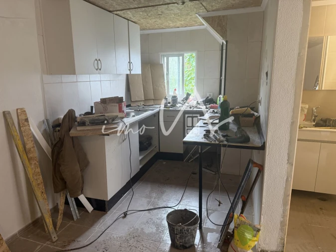 Moradia T1 para Venda em Tavarede Foto 6