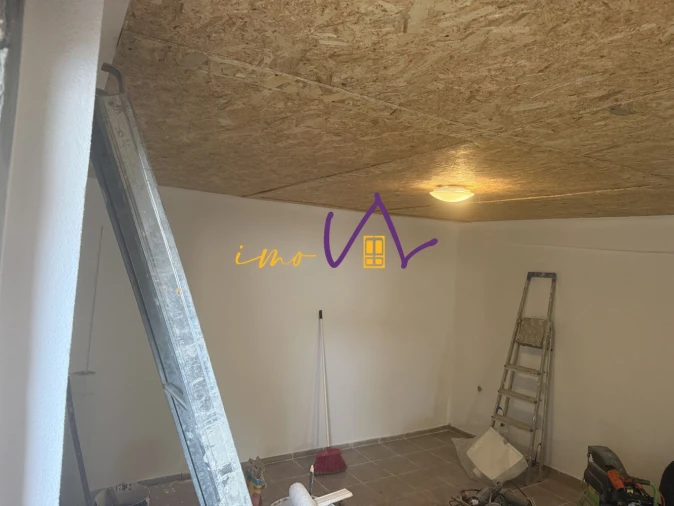 Moradia T1 para Venda em Tavarede Foto 4