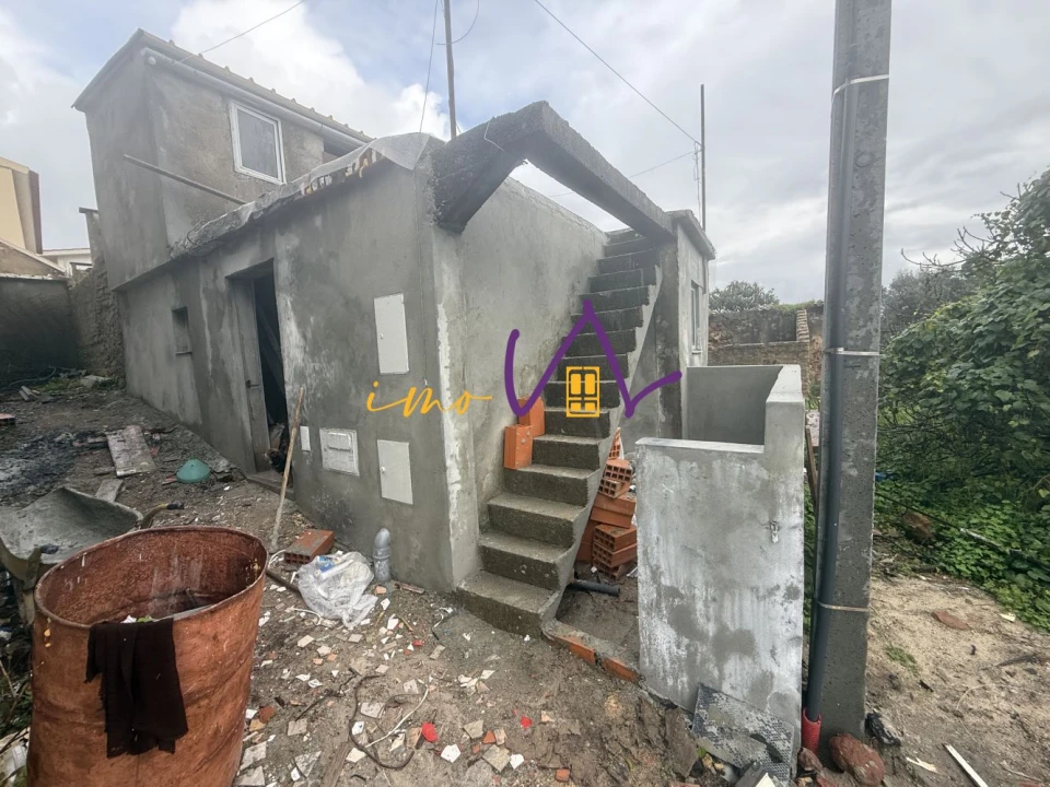 Moradia T1 para Venda em Tavarede Foto 3