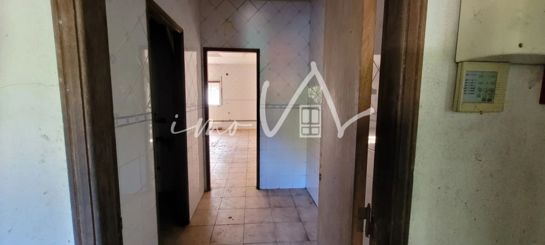 Loja para Venda em Aguda Foto 22