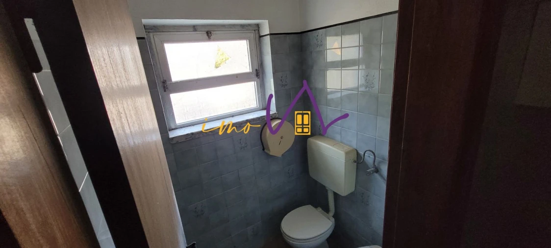 Loja para Venda em Aguda Foto 18