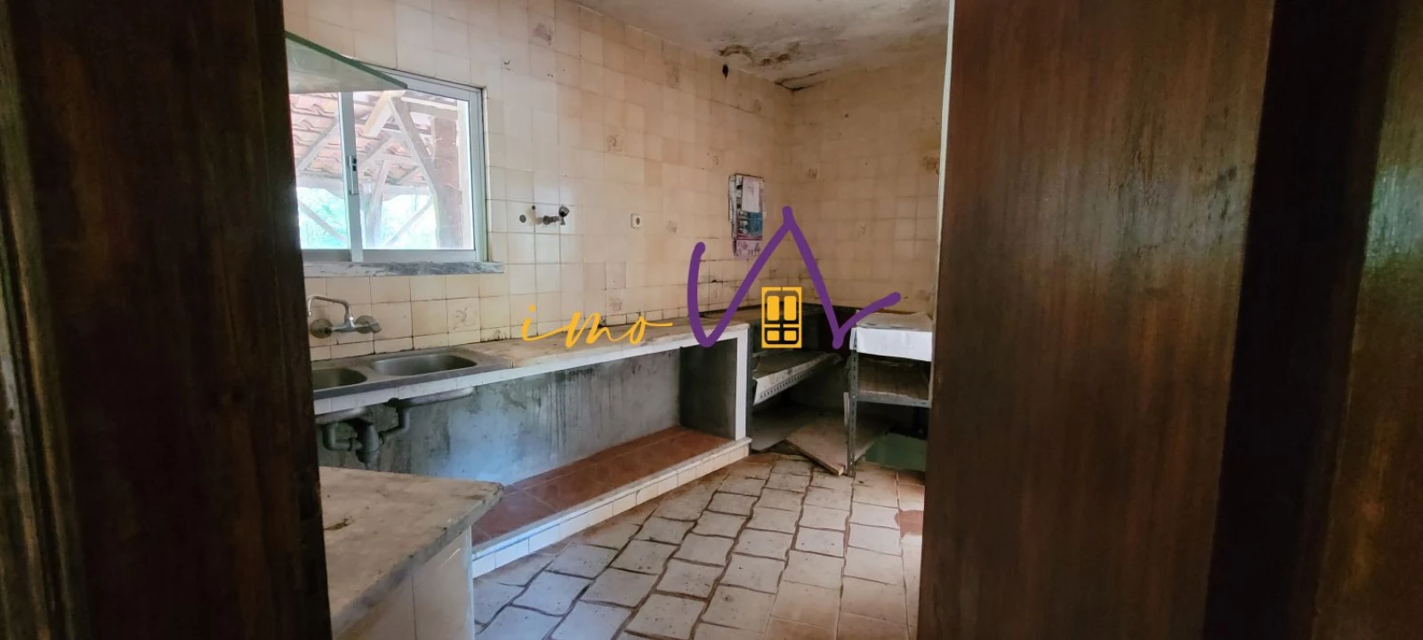 Loja para Venda em Aguda Foto 13