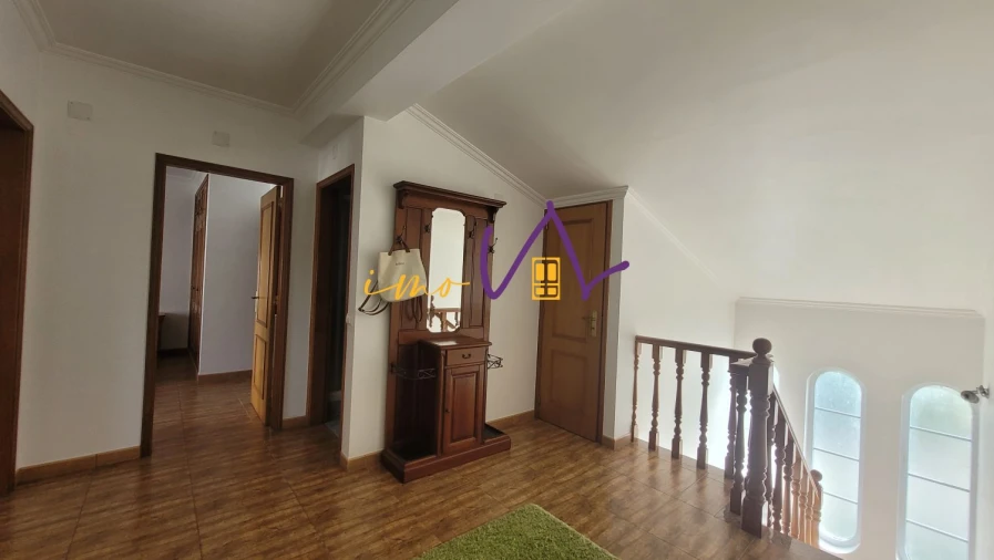 Moradia T4 para Venda em Tavarede Foto 16