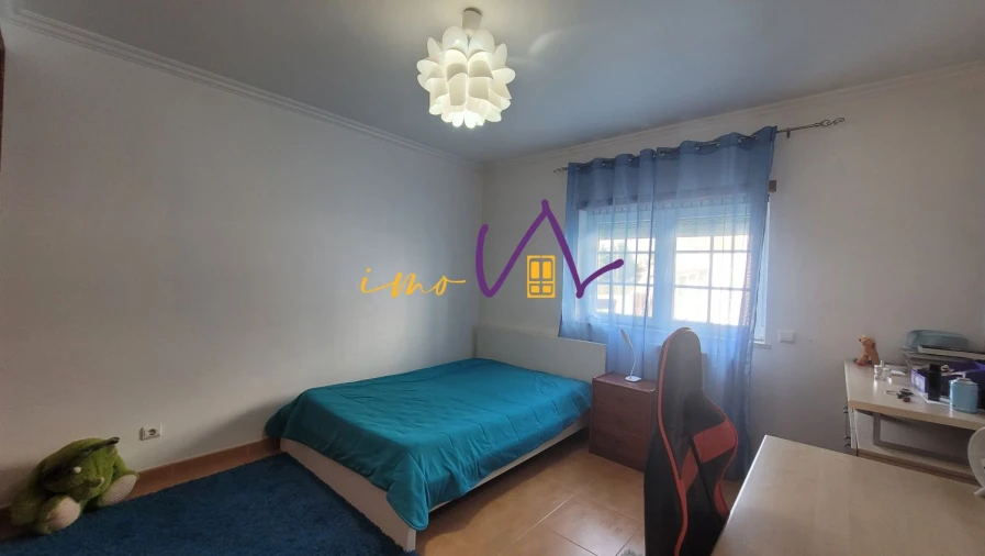 Moradia T4 para Venda em Tavarede Foto 10