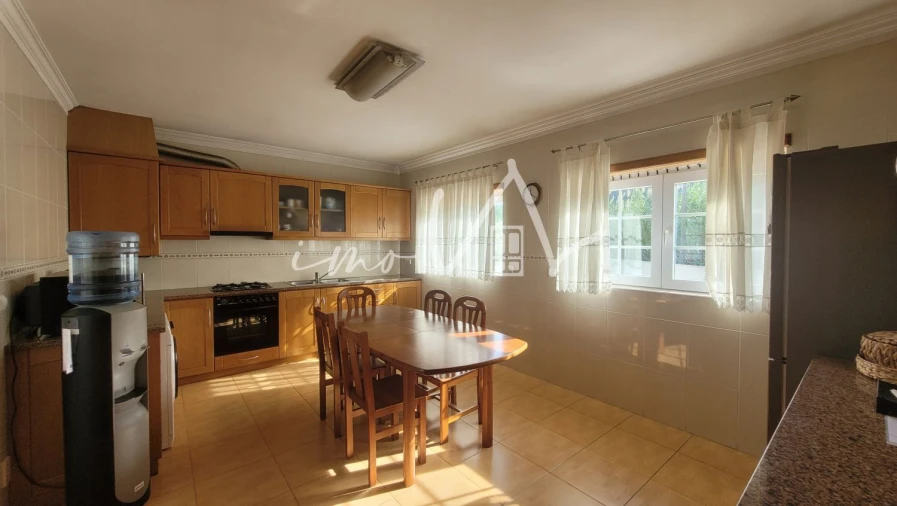 Moradia T3 para Venda em Tavarede Foto 6