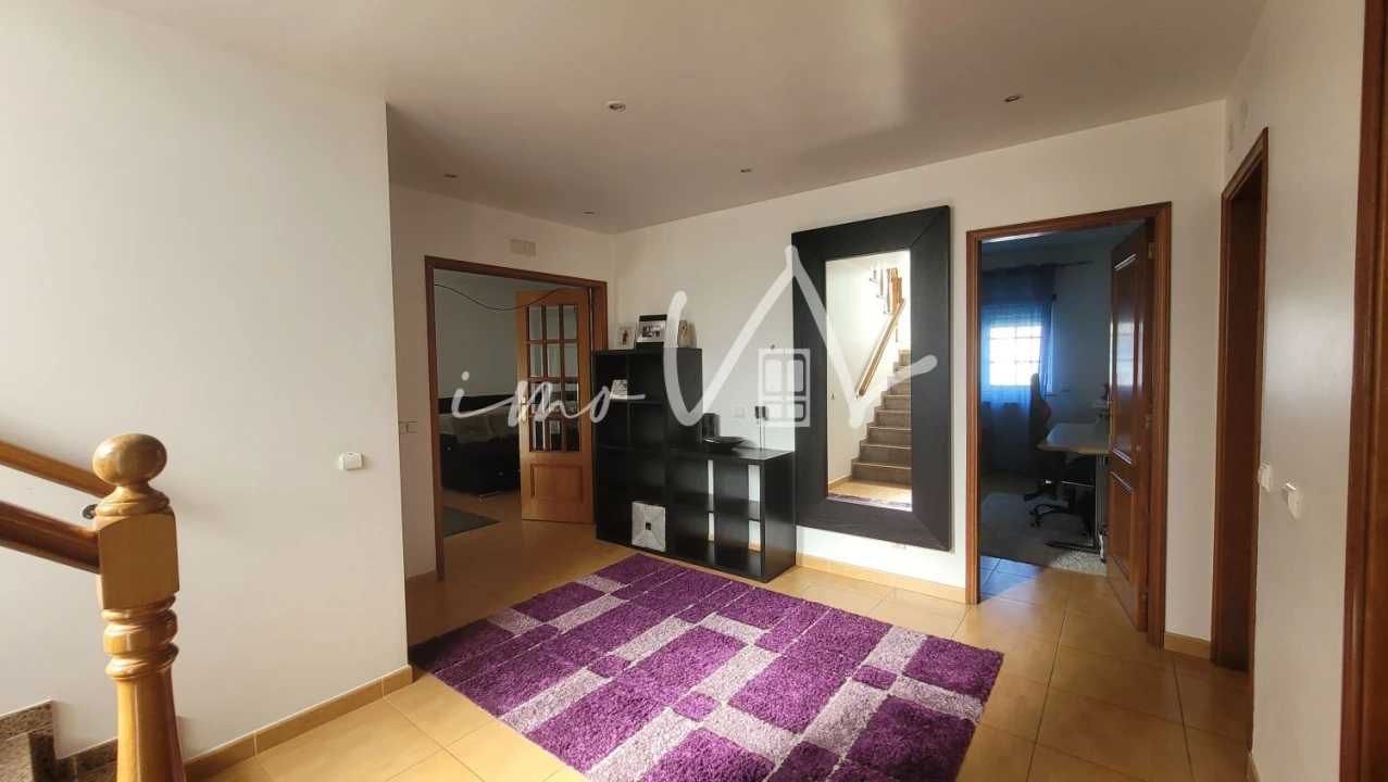 Moradia T3 para Venda em Tavarede Foto 4