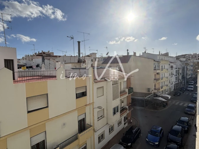 Apartamento T2 para Venda em Armação de Pera Foto 7