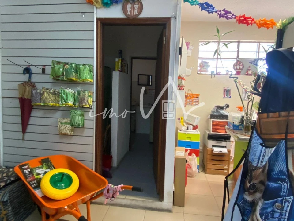 Loja para Trespasse em Souselas e Botão Foto 11