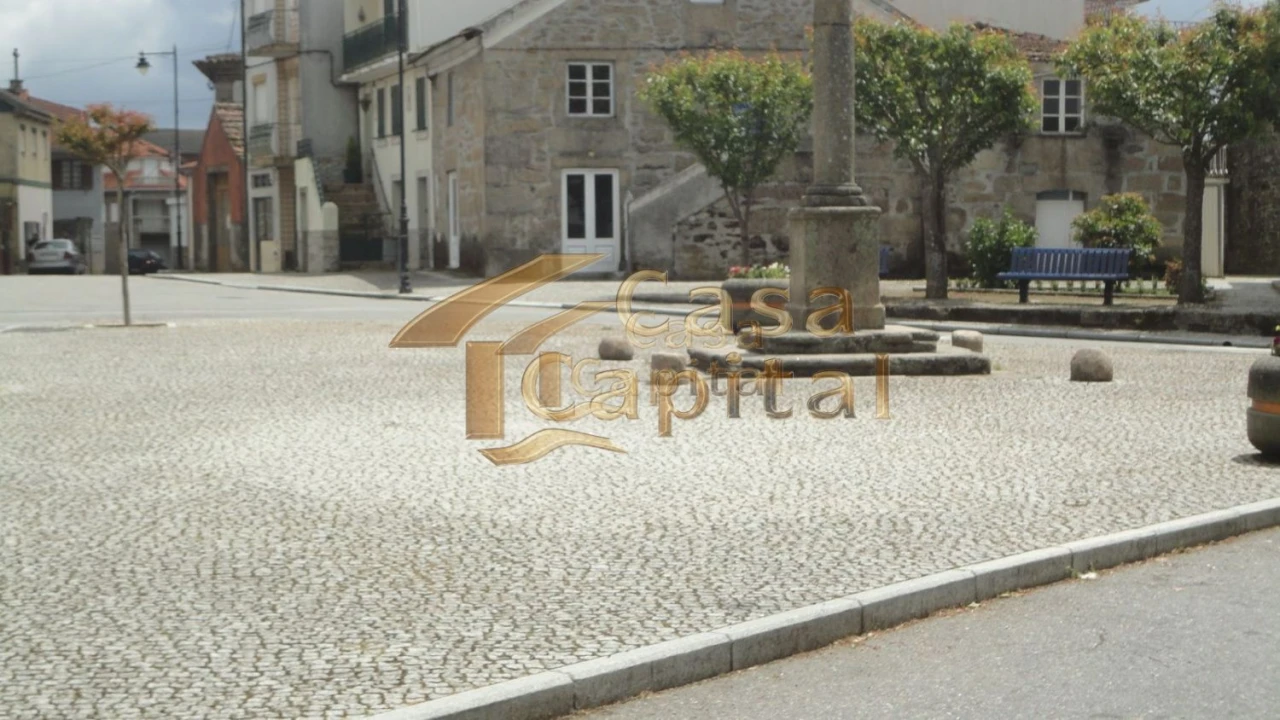 Moradia T5 para Venda em São Martinho de Antas e Paradela de Guiães Foto 11