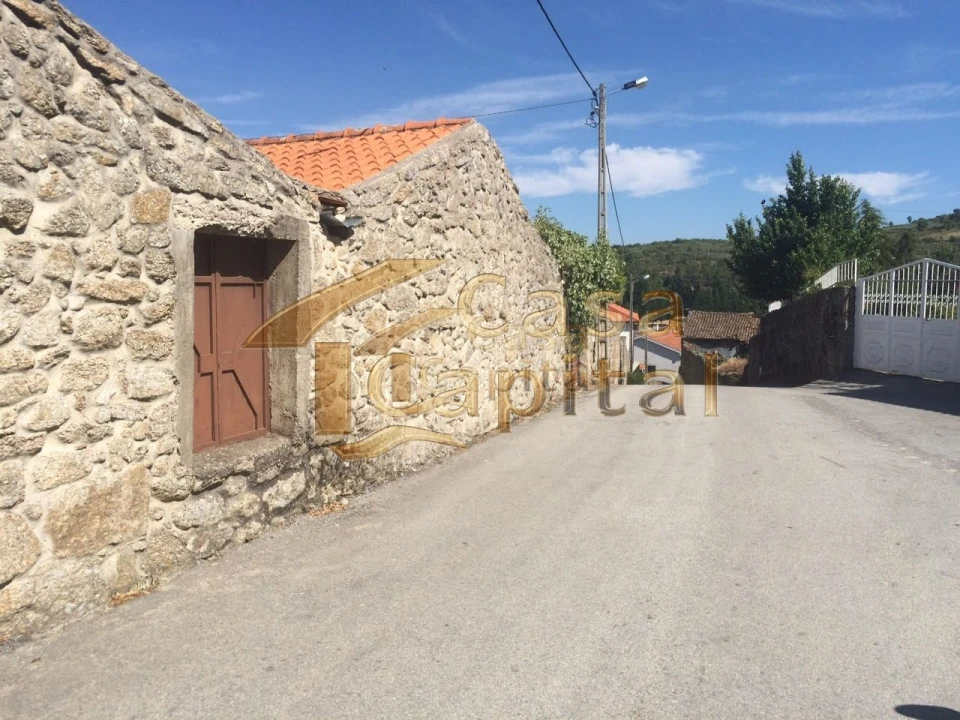 Quinta T4 para Venda em Valtorno e Mourão Foto 23