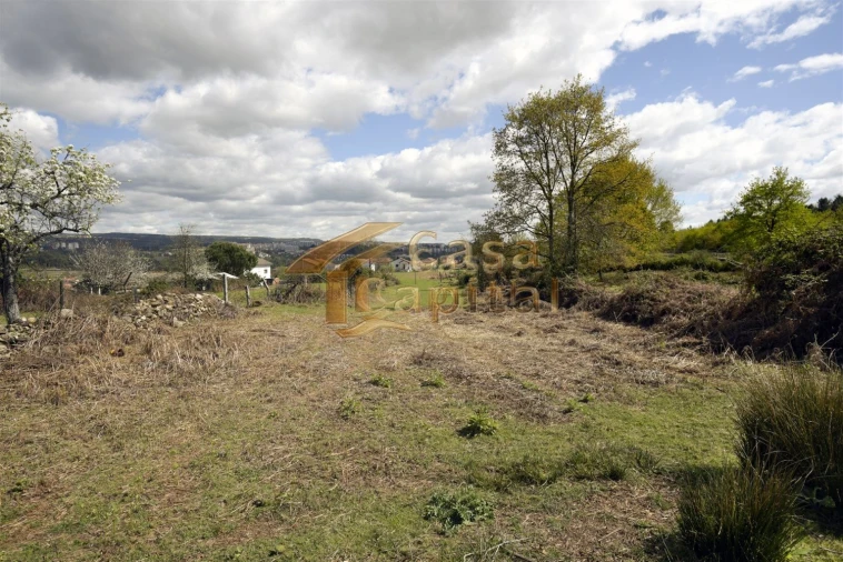 Terreno para Venda em Lordelo Foto 10