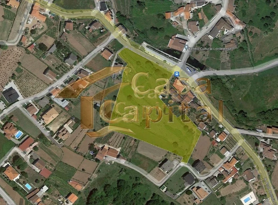 Terreno para Venda em Lordelo Foto 13