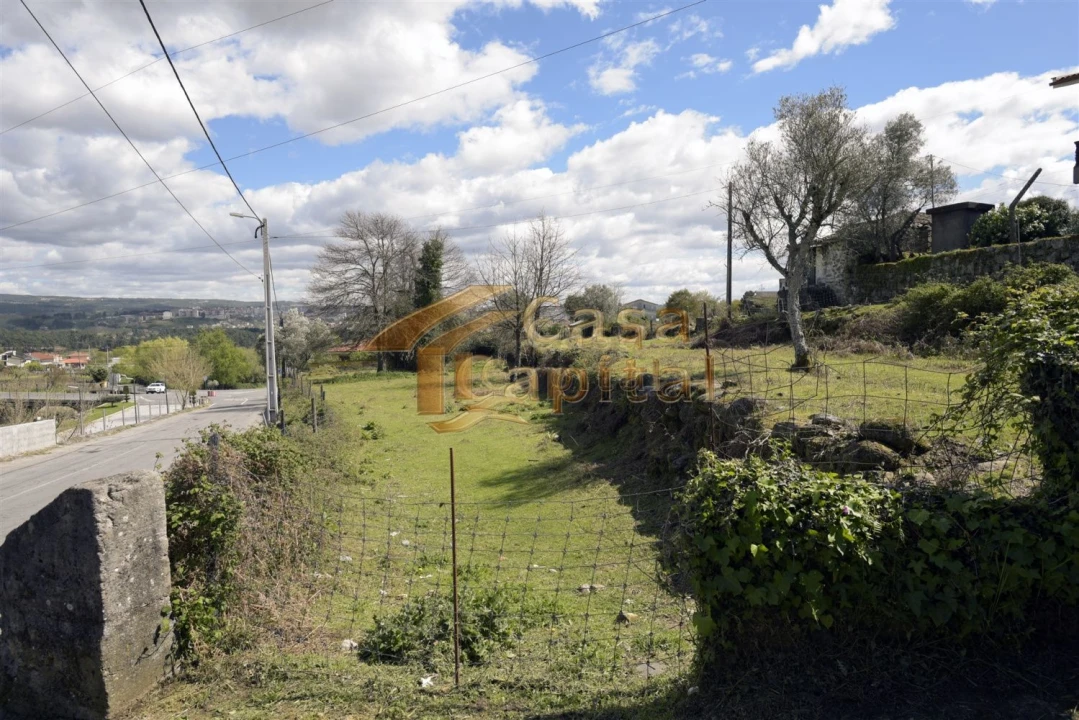 Terreno para Venda em Lordelo Foto 4