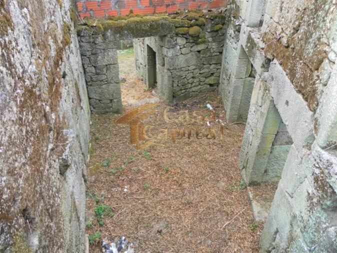 Moradia T3 para Venda em Mouçós e Lamares Foto 8