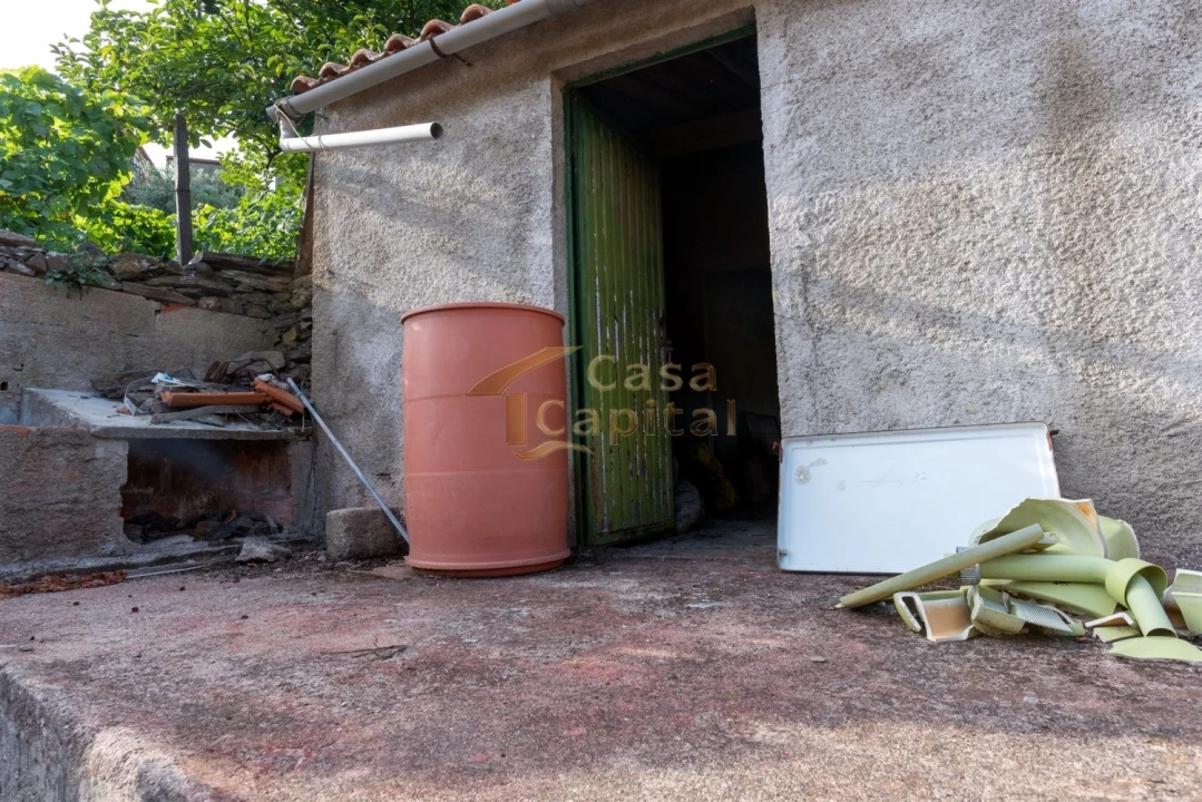 Moradia T3 para Venda em Abaças Foto 14