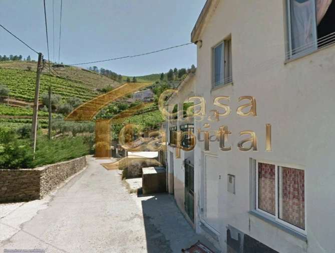 Moradia T3 para Venda em Abaças Foto 2