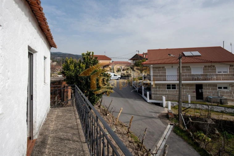 Moradia T2 para Venda em Mondrões Foto 21