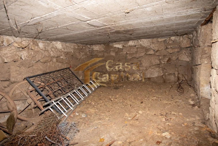 Moradia T2 para Venda em Mondrões Foto 12