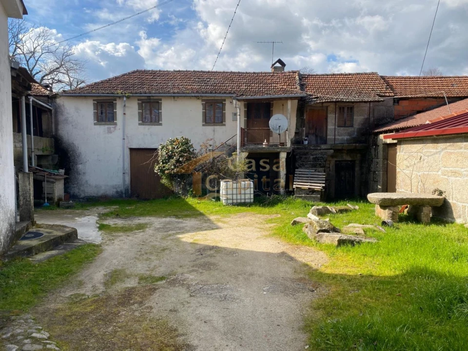 Moradia T2 para Venda em São Tomé do Castelo e Justes Foto 1