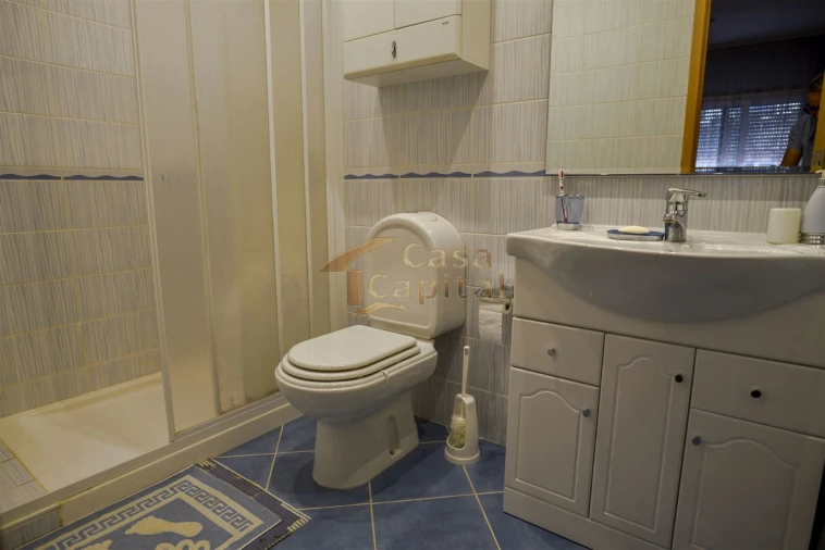 Moradia T4 para Venda em Nossa Senhora da Conceição, São Pedro e São Dinis Foto 27