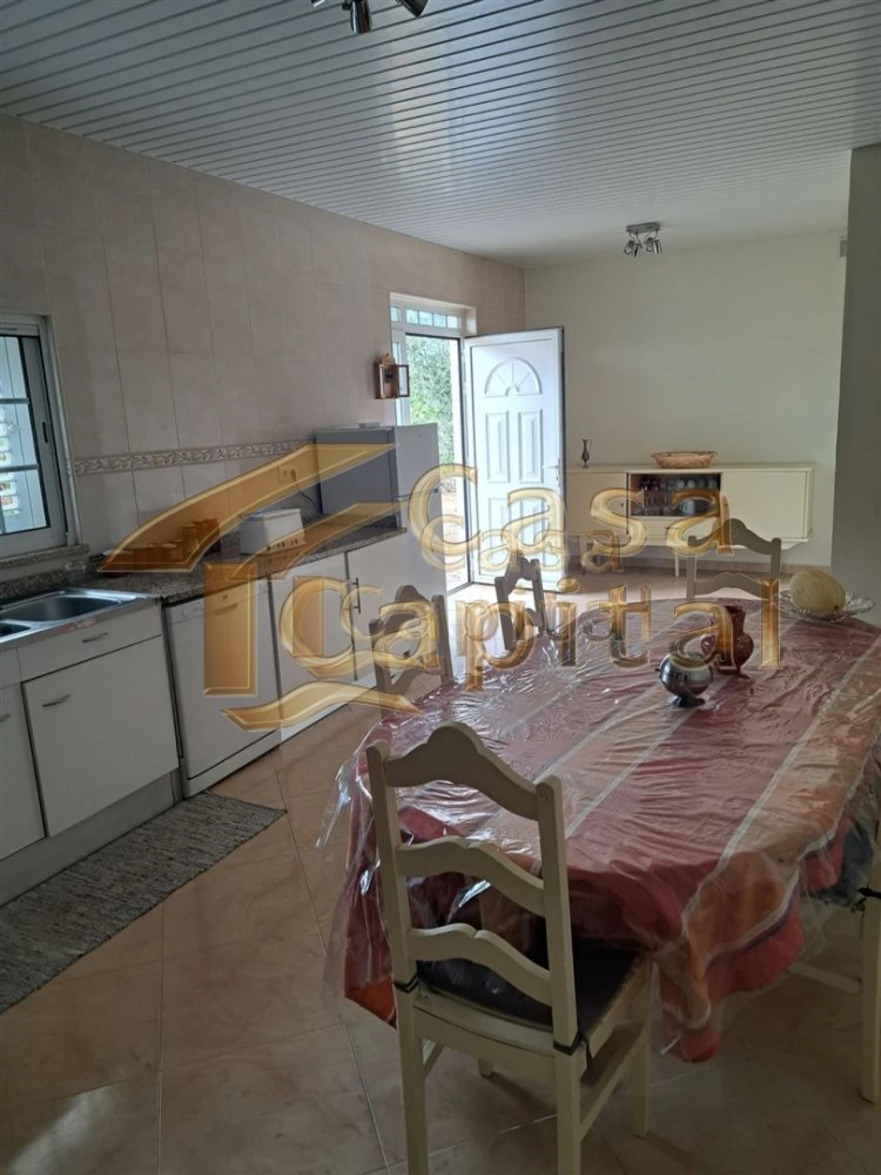 Moradia T3 para Venda em Abaças Foto 7