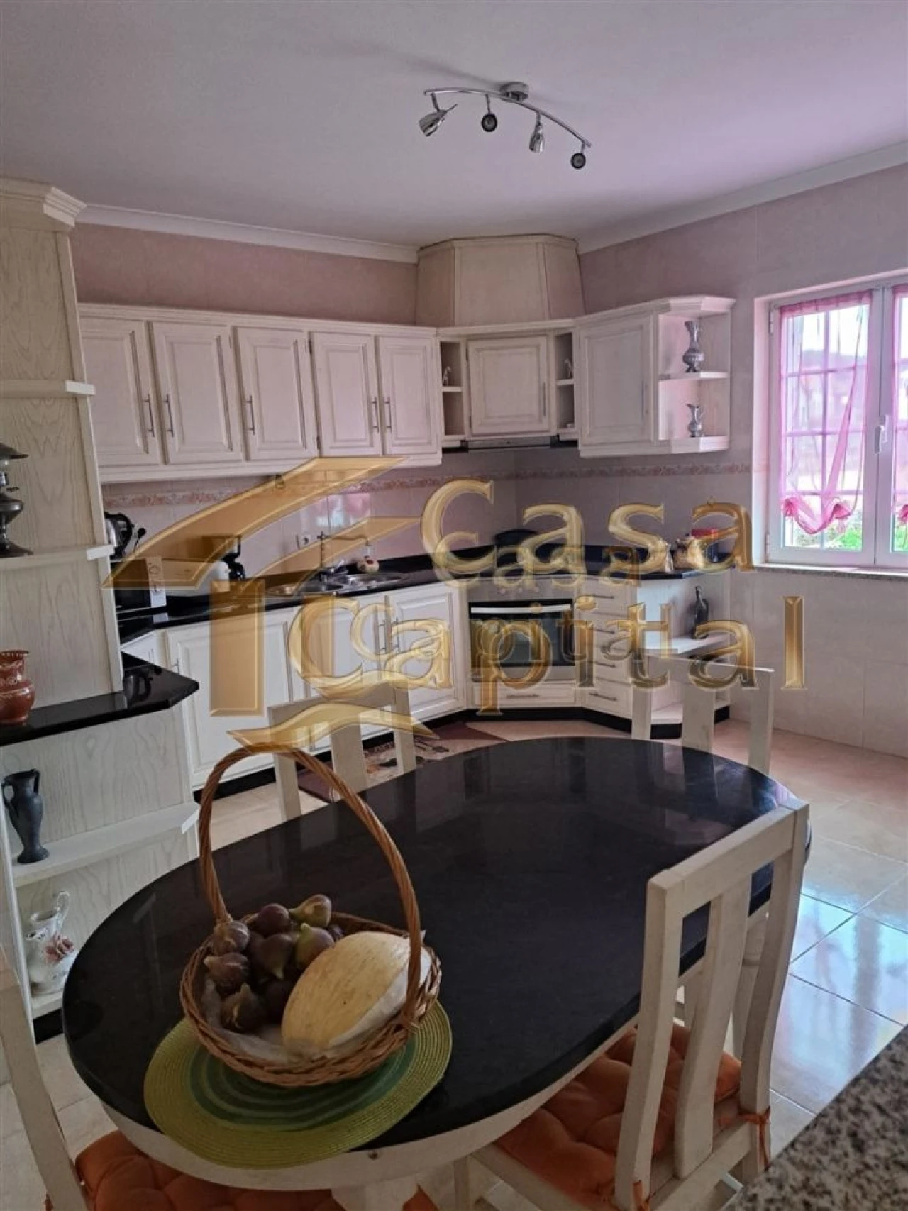 Moradia T3 para Venda em Abaças Foto 6