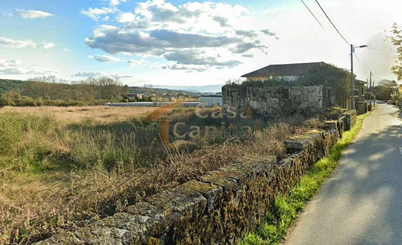 Moradia T3 para Venda em Mouçós e Lamares Foto 1