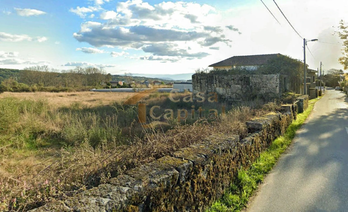 Moradia T3 para Venda em Mouçós e Lamares Foto 1