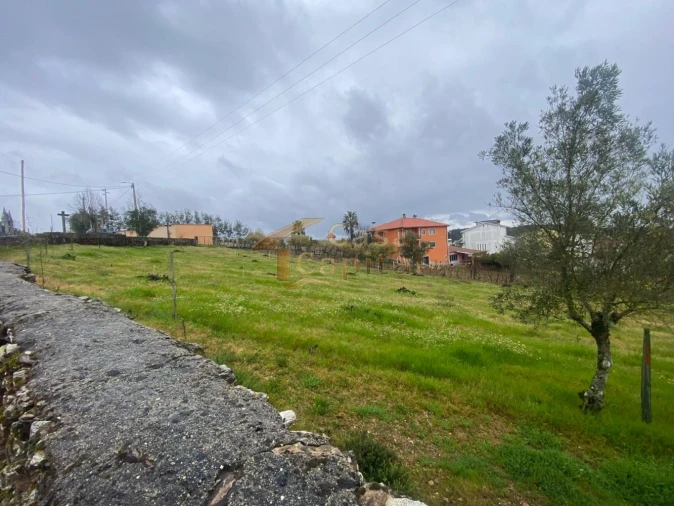 Terreno para Venda em Constantim e Vale de Nogueiras Foto 3