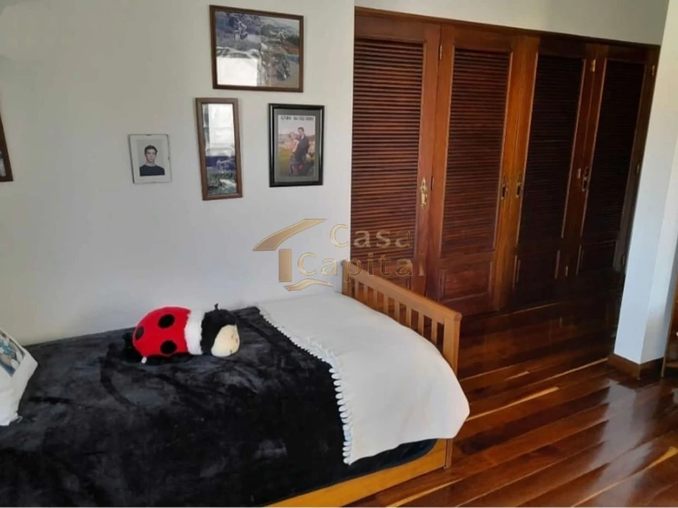 Moradia T5 para Venda em Lordelo Foto 27