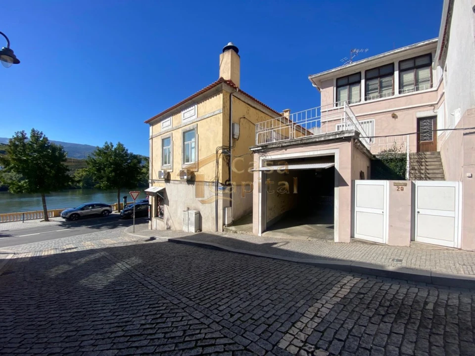 Moradia T8 para Venda em Peso da Régua e Godim Foto 2