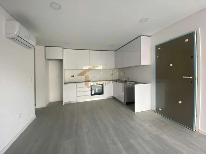 Apartamento T1 para Venda em Mateus Foto 4