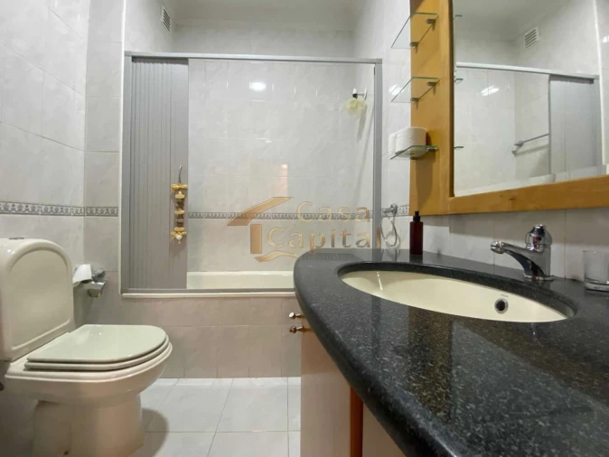 Moradia T4 para Venda em Nossa Senhora da Conceição, São Pedro e São Dinis Foto 22