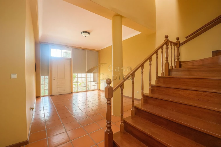 Moradia T4 para Venda em Nossa Senhora da Conceição, São Pedro e São Dinis Foto 3