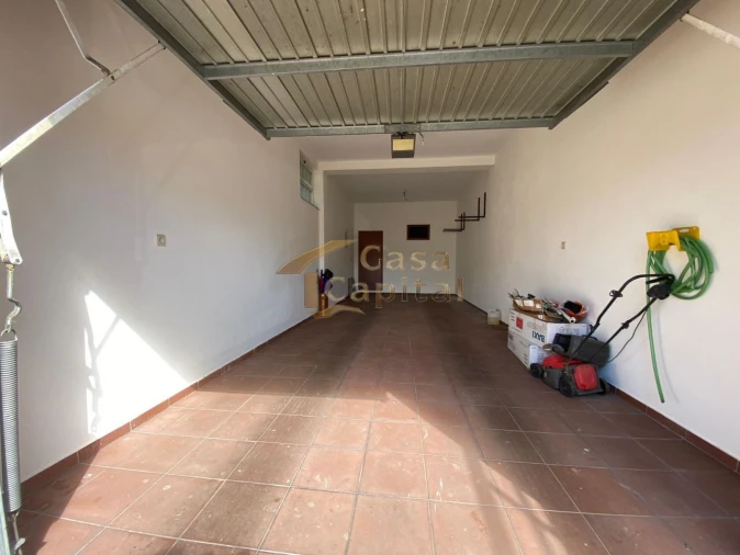 Moradia T4 para Venda em Nossa Senhora da Conceição, São Pedro e São Dinis Foto 7