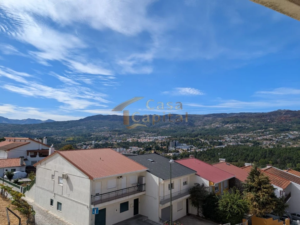 Moradia T4 para Venda em Nossa Senhora da Conceição, São Pedro e São Dinis Foto 30