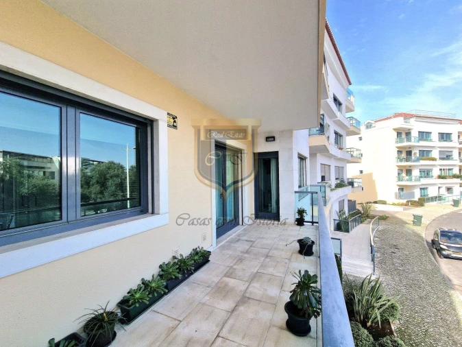 Apartamento T5 para Venda em Lumiar Foto 40