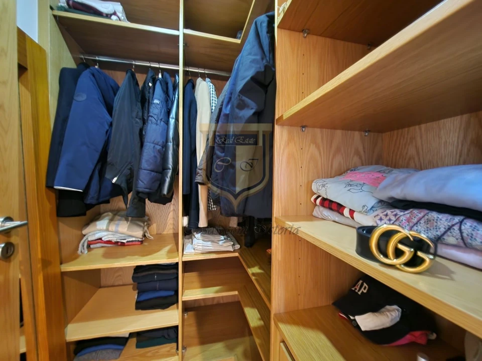 Apartamento T5 para Venda em Lumiar Foto 48