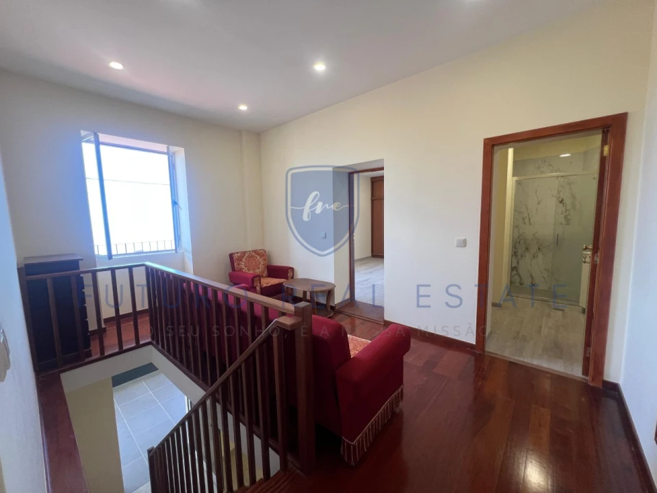 Moradia T3 para Venda em Fajã da Ovelha Foto 16