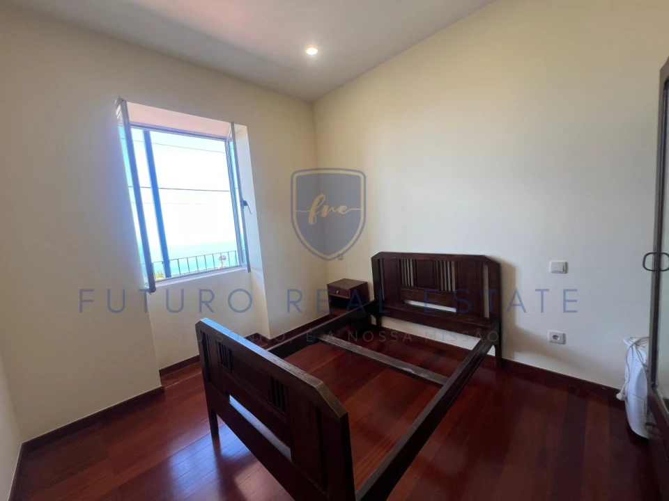 Moradia T3 para Venda em Fajã da Ovelha Foto 23