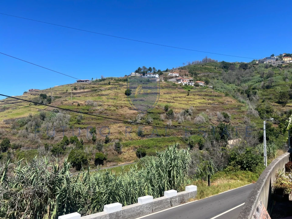 Moradia T3 para Venda em Fajã da Ovelha Foto 39