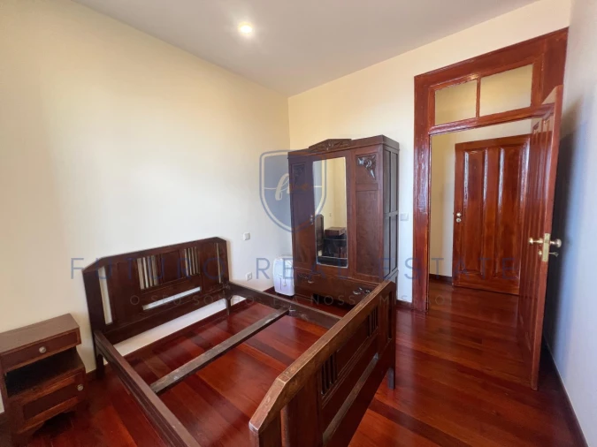 Moradia T3 para Venda em Fajã da Ovelha Foto 22