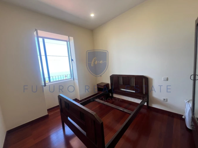 Moradia T3 para Venda em Fajã da Ovelha Foto 23