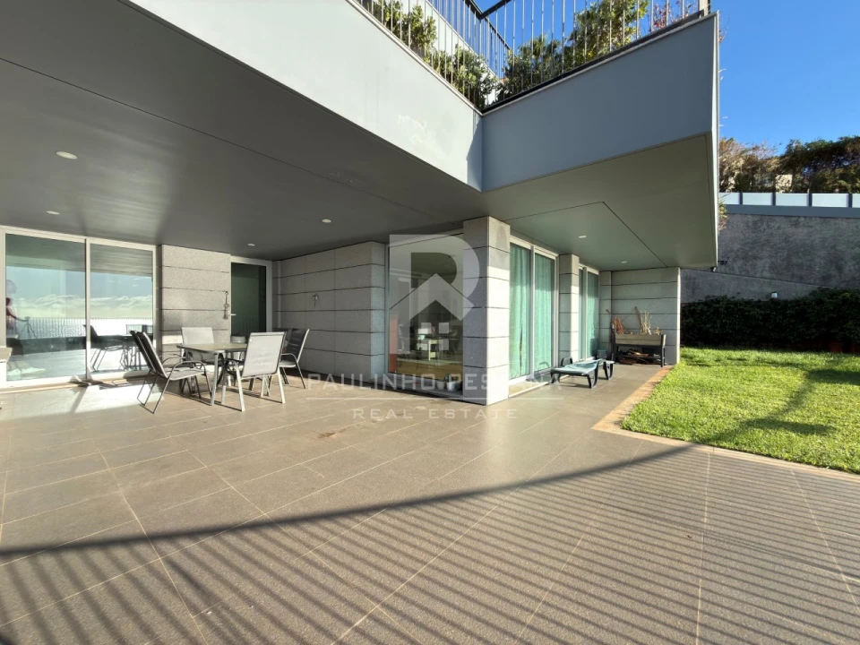 Apartamento T4 para Venda em São Martinho Foto 21