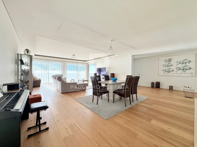 Apartamento T4 para Venda em São Martinho Foto 9