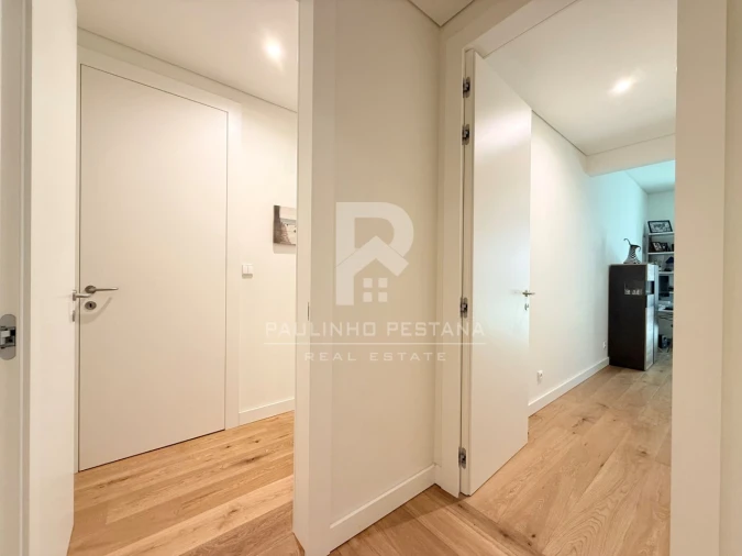 Apartamento T4 para Venda em São Martinho Foto 25